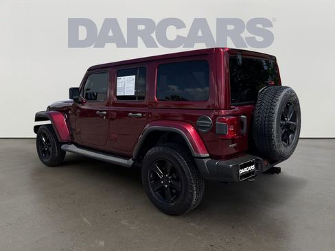 Used 2021 Jeep Wrangler Unlimited Sahara AWD/4WD image 5
