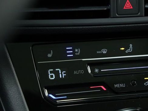 New 2026 Volkswagen Jetta SEL image 21