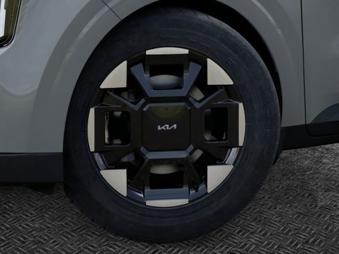 New 2026 Kia Carnival EX FWD image 9