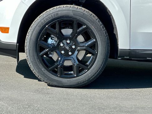 New 2025 Ford Maverick XLT w/ Black Appearance Package image 24