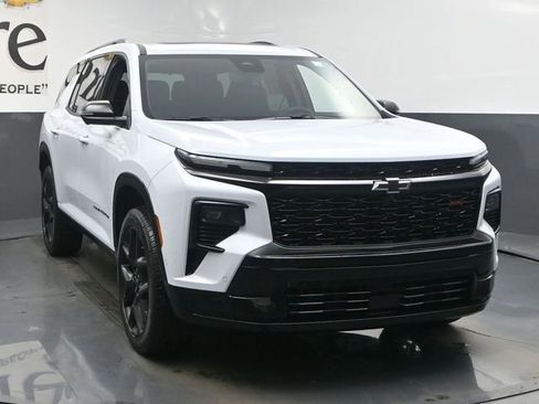 New 2026 Chevrolet Traverse RS w/ LPO, Floor Liner Package image 30