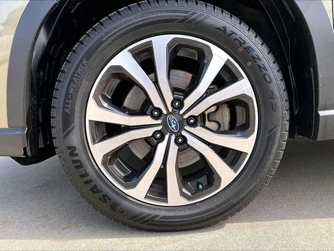 Used 2024 Subaru Forester Limited AWD/4WD image 35