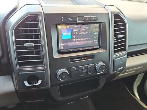 Certified 2018 Ford F150 XLT image 14