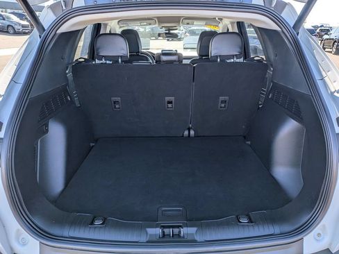 Used 2022 Ford Escape SEL w/ Technology Package FWD image 6