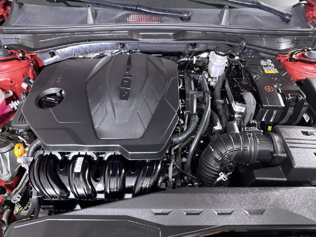 Used 2025 Hyundai Sonata SEL FWD image 31