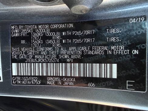 Used 2019 Toyota 4Runner SR5 AWD/4WD image 44