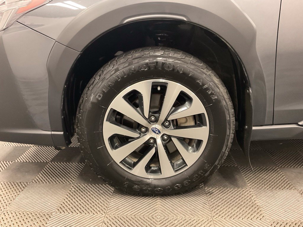 Used 2024 Subaru Outback Limited AWD/4WD image 8