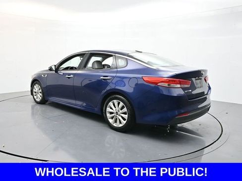 Used 2016 Kia Optima EX w/ Premium Package image 5