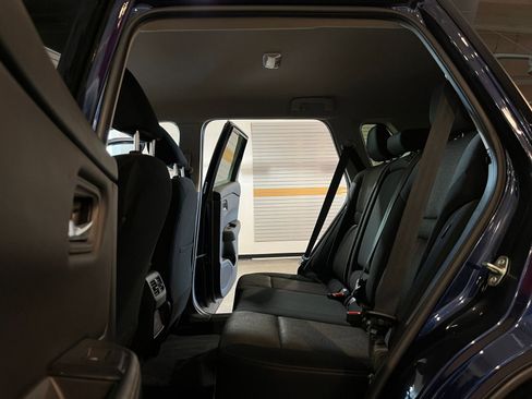 Used 2025 Nissan Rogue SV image 27