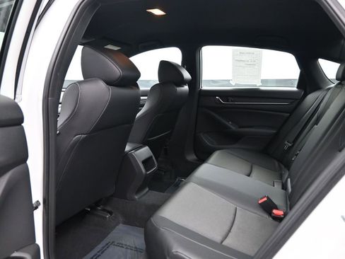 Used 2022 Honda Accord Sport image 30