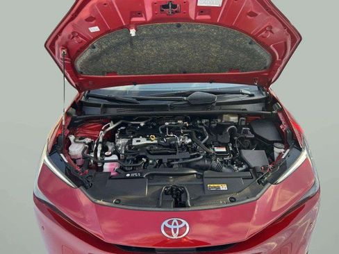 Used 2023 Toyota Prius XLE image 28