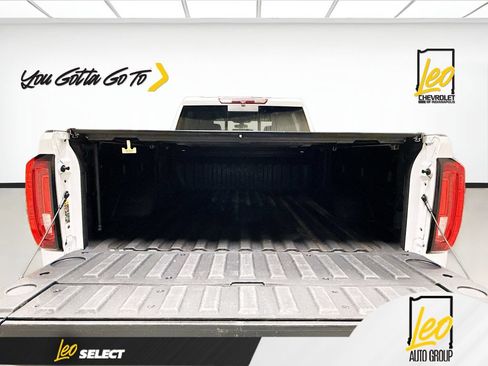 Used 2022 GMC Sierra 2500 AT4 w/ AT4 Preferred Package AWD/4WD image 29