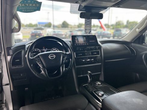 Used 2021 Nissan Armada SV AWD/4WD image 39