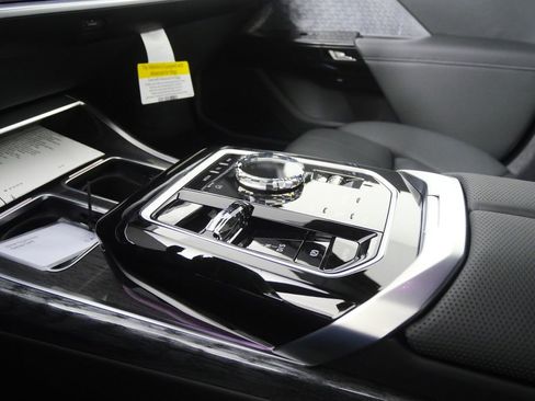 New 2026 BMW 760i xDrive w/ Executive Package image 22