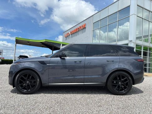 Used 2023 Land Rover Range Rover Sport SE AWD/4WD image 38