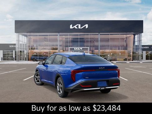 New 2026 Kia K4 FWD image 4
