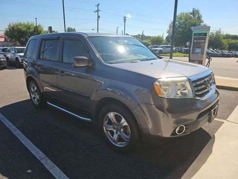 Used 2014 Honda Pilot EX image 4