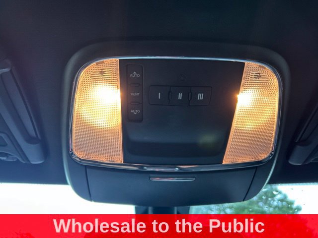 Used 2015 Dodge Charger SE w/ Power Sunroof Group AWD/4WD image 33