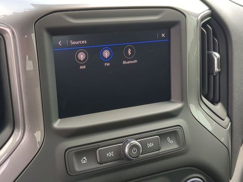 Used 2025 Chevrolet Silverado 1500 W/T w/ WT Value Package image 17