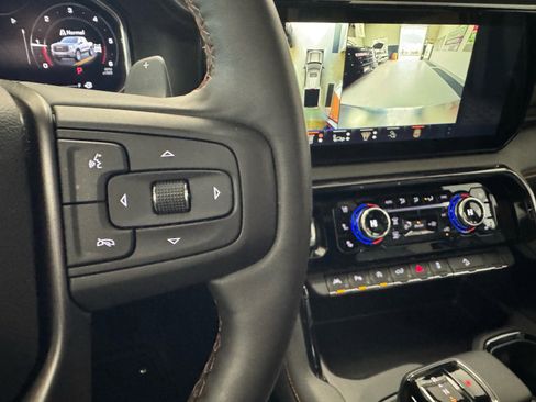 Used 2026 GMC Sierra 1500 AT4 w/ Technology Package AWD/4WD image 28