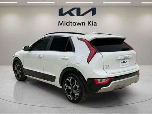 Certified 2025 Kia Niro EX Touring image 5