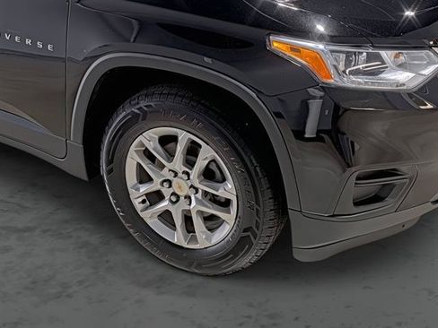 Used 2020 Chevrolet Traverse LS w/ LPO, Floor Liner Package AWD/4WD image 15