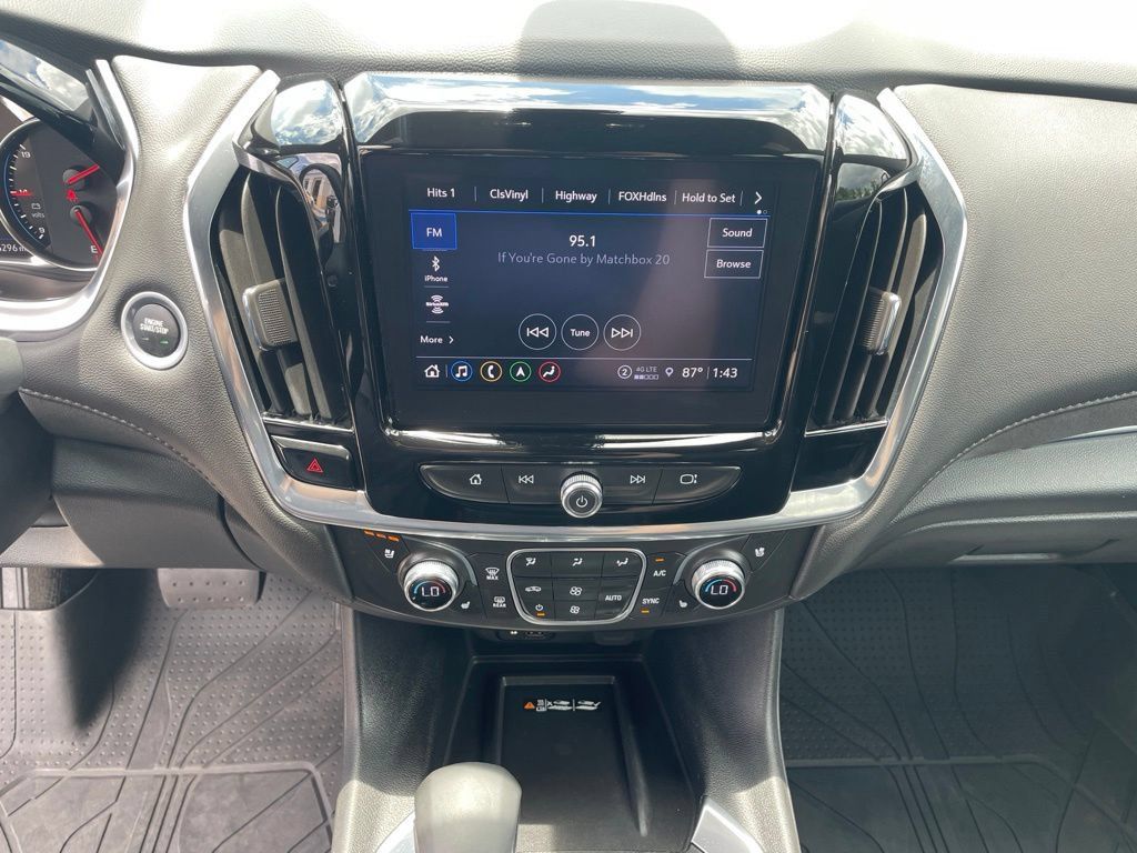 Used 2023 Chevrolet Traverse High Country w/ LPO, Floor Liner Package AWD/4WD image 25