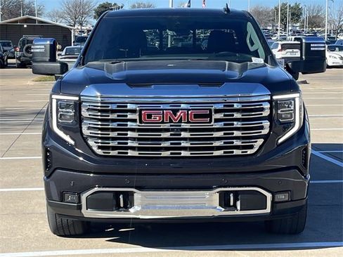 Used 2024 GMC Sierra 1500 Denali w/ Denali Reserve Package image 8