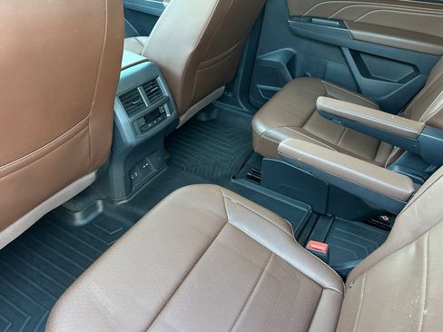 Used 2022 Volkswagen Atlas SE image 13