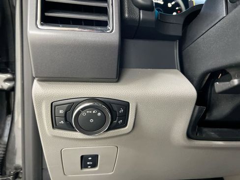 Used 2017 Ford F150 XLT w/ Equipment Group 301A Mid AWD/4WD image 17