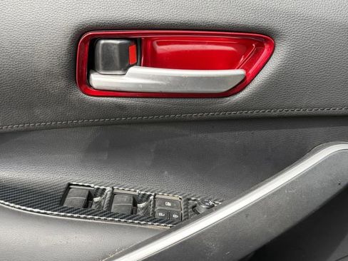 Used 2020 Toyota Corolla SE image 22