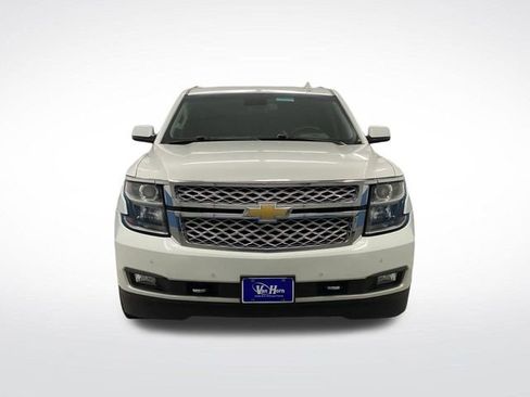 Used 2019 Chevrolet Suburban LT w/ LT Signature Package image 11