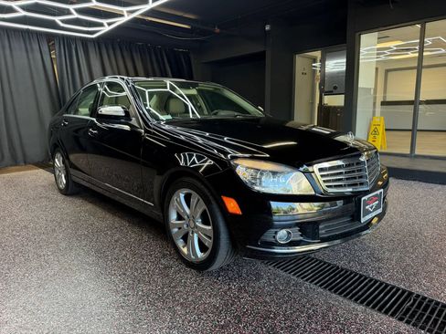 Used 2009 Mercedes-Benz C 300 4MATIC Sedan image 10