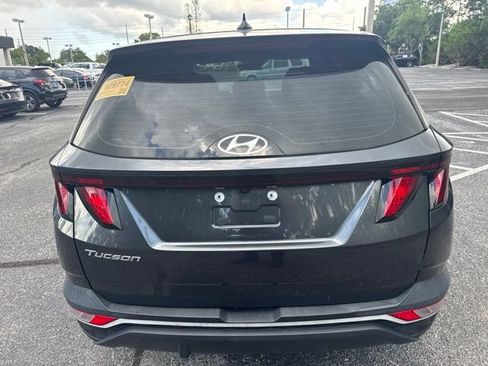 Used 2022 Hyundai Tucson SE FWD image 5