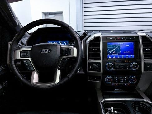 Used 2020 Ford F250 Lariat image 4