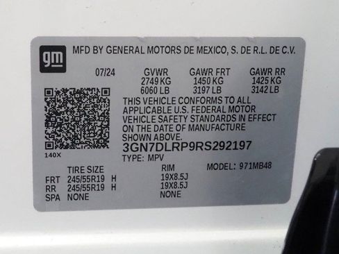 Used 2024 Chevrolet Equinox EV FWD LT w/ 2LT image 72