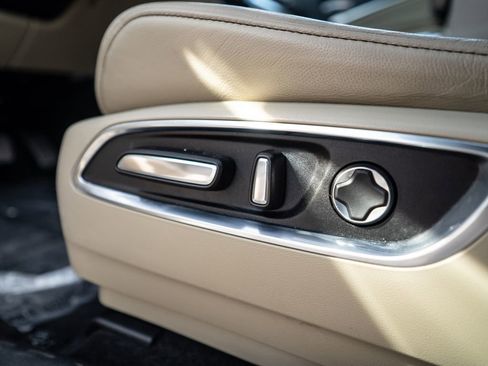 Certified 2020 Acura MDX SH-AWD w/ Technology Package image 28