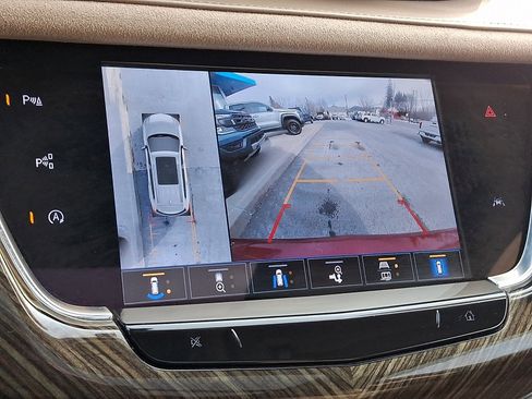 Used 2022 Cadillac XT6 Sport w/ Platinum Package image 20