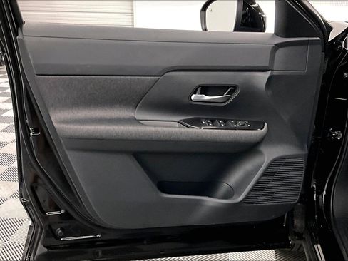 New 2026 Nissan Kicks SV FWD image 58