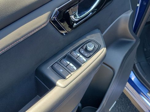 Used 2025 Subaru Forester Touring image 21