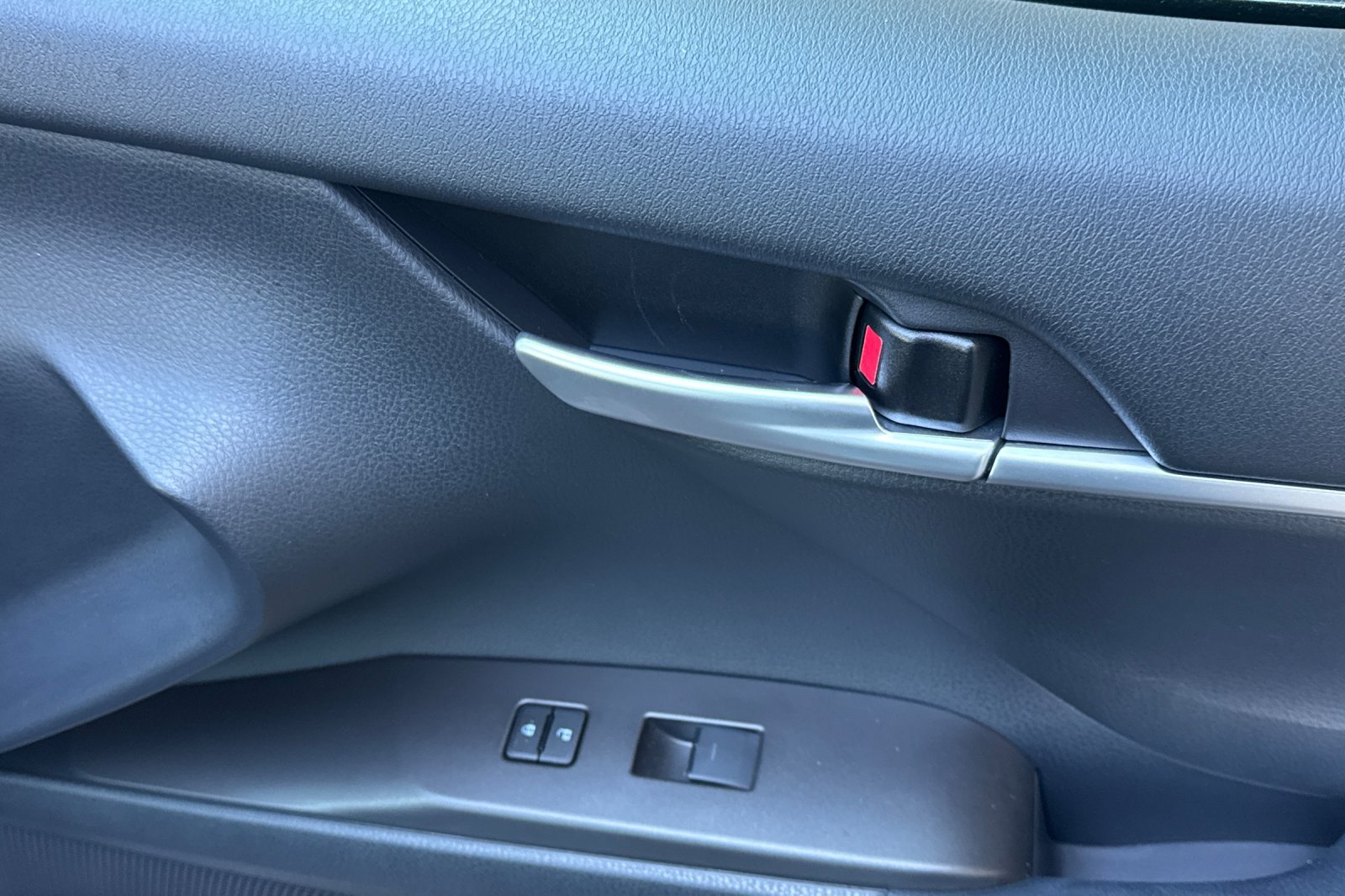 Certified 2024 Toyota Camry SE FWD image 21