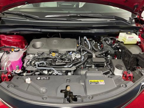 New 2026 Toyota Sienna XLE image 9