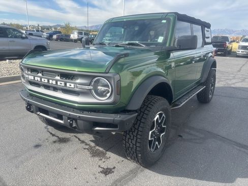 Used 2022 Ford Bronco Big Bend image 9