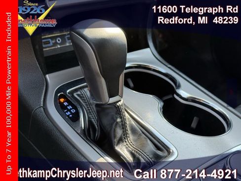 Certified 2021 Jeep Grand Cherokee Laredo image 28