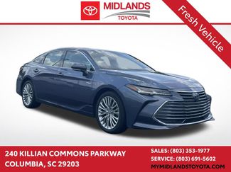 Used 2020 Toyota Avalon Limited w/ Advanced Safety Package FWD video 1