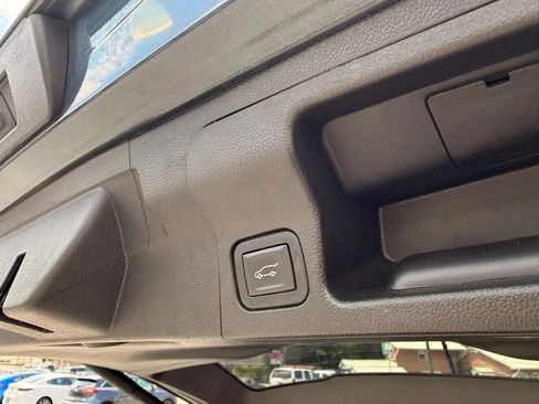 Used 2019 GMC Acadia SLE AWD/4WD image 36