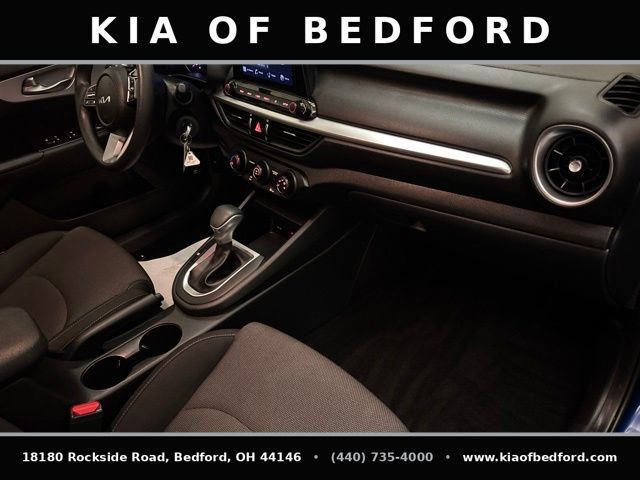 Certified 2022 Kia Forte LXS FWD image 25