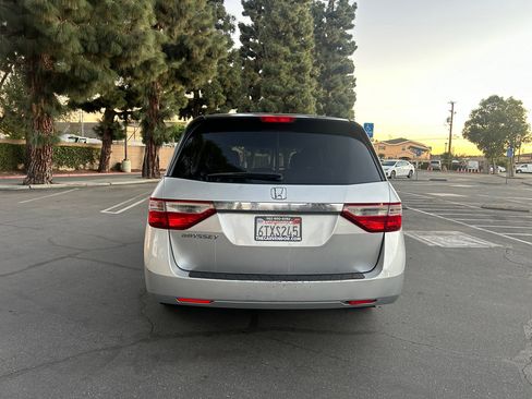 Used 2012 Honda Odyssey LX image 18