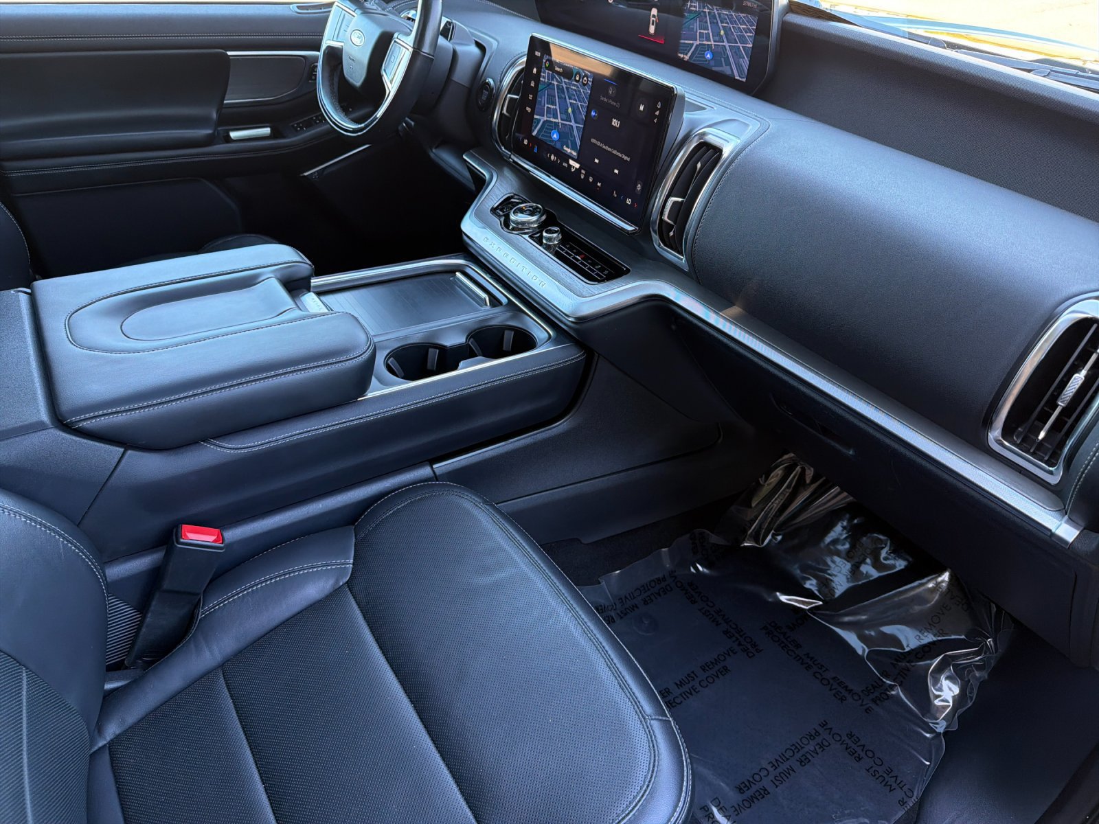 Used 2025 Ford Expedition Max Platinum AWD/4WD image 17