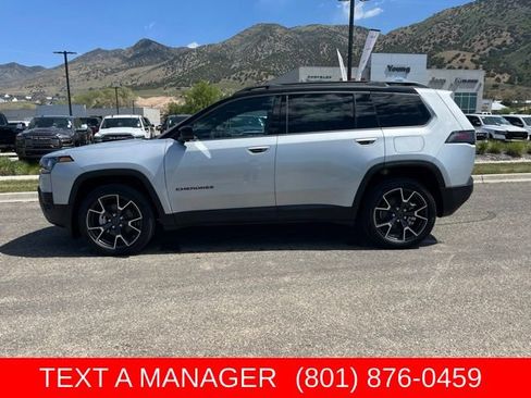New 2026 Jeep Cherokee Overland w/ Advanced Pro Tech Group AWD/4WD image 7